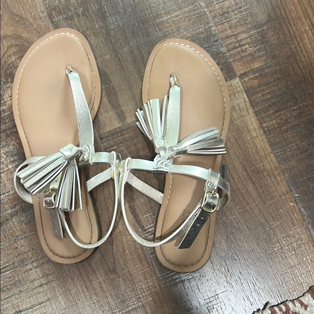 Old Navy Silver Sandals with Strappy Design